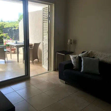 Sunny Garden Star Apartment *