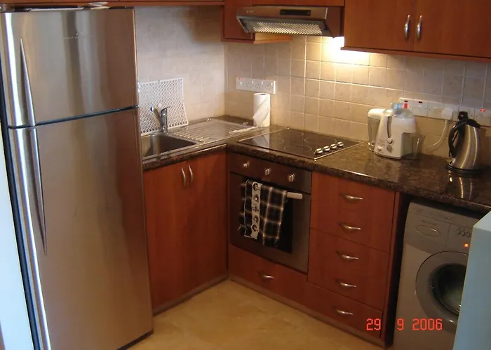 Sunny Garden Star * Lemesos