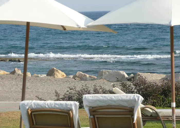 Sunny Garden Star * リマソール