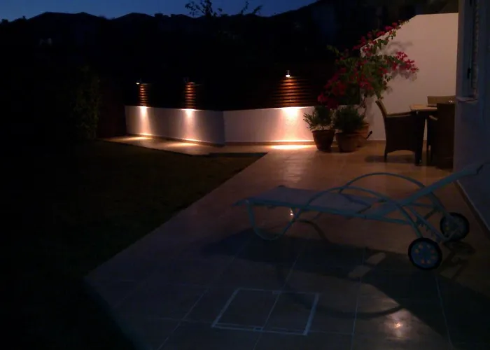 Sunny Garden Star リマソール