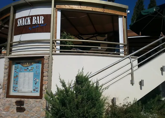 Sunny Garden Star * リマソール